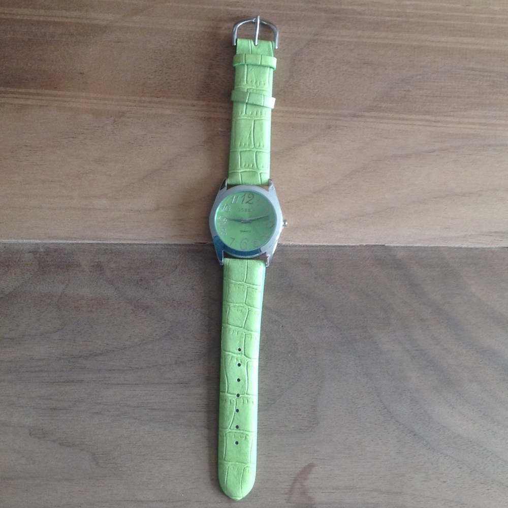 Green Gossip Watch